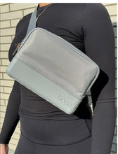 Load image into Gallery viewer, Bogg Belt Bag