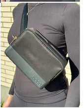 Load image into Gallery viewer, Bogg Belt Bag