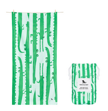 Load image into Gallery viewer, Dock and Bay Multi Color Towel