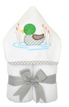 Load image into Gallery viewer, 3 Marthas Hooded Towel