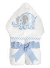Load image into Gallery viewer, 3 Marthas Hooded Towel
