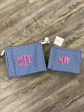 Load image into Gallery viewer, TRVL Medium Roadie