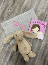 Load image into Gallery viewer, Elegant Baby Cable Knit Blanket