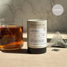 Load image into Gallery viewer, Holiday Tea Flight Retail Gift Box - 4 Mini Tea Tubes
