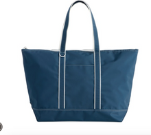 Load image into Gallery viewer, Water resistant tote
