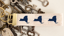 Load image into Gallery viewer, Rustic Marlin Keychain
